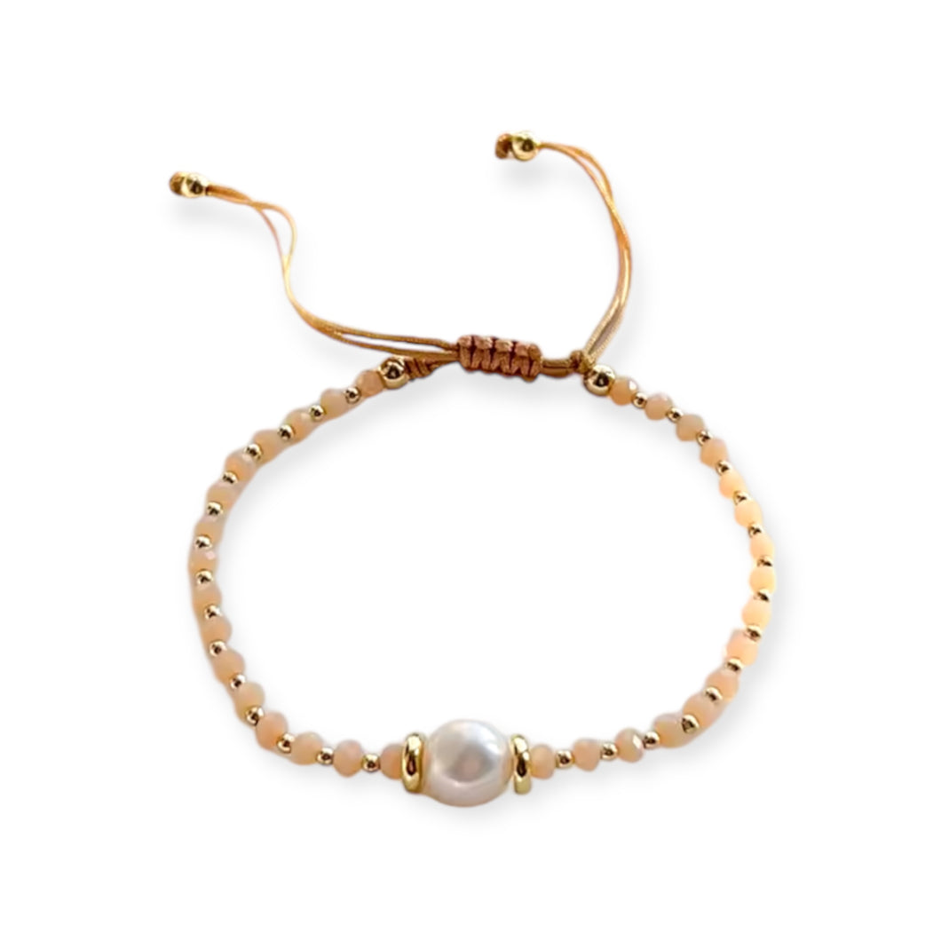 Pearl and Nude Crystal String Beacelet