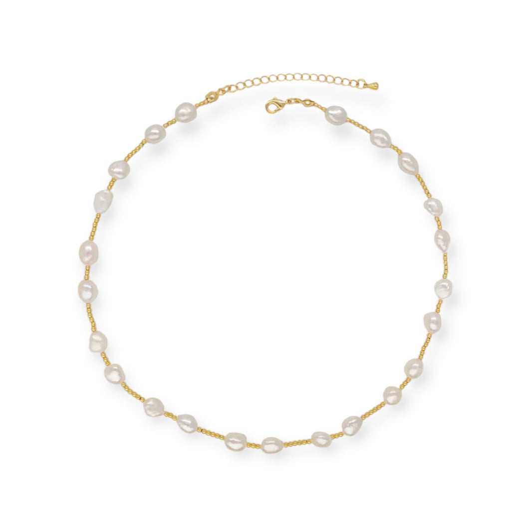 Pearls and Gold Beads Necklace