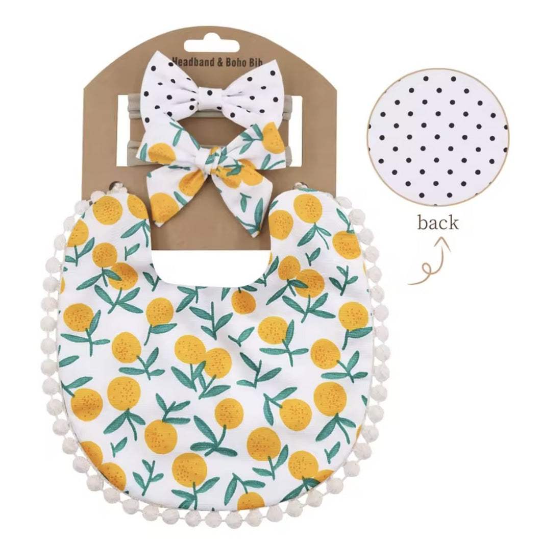 Oranges-Polka Dots Reversible Bib Set